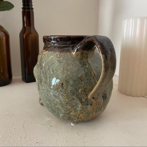 Vintage handmade skull ceramic large coffee mug - Picture 2 of 7